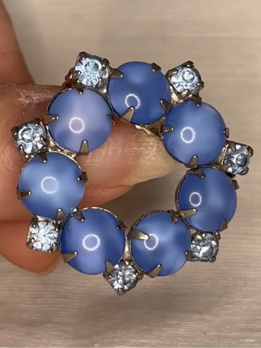 Vintage Blue Moonglow Cabochon Rhinestone Wreath Brooch Silver Tone
